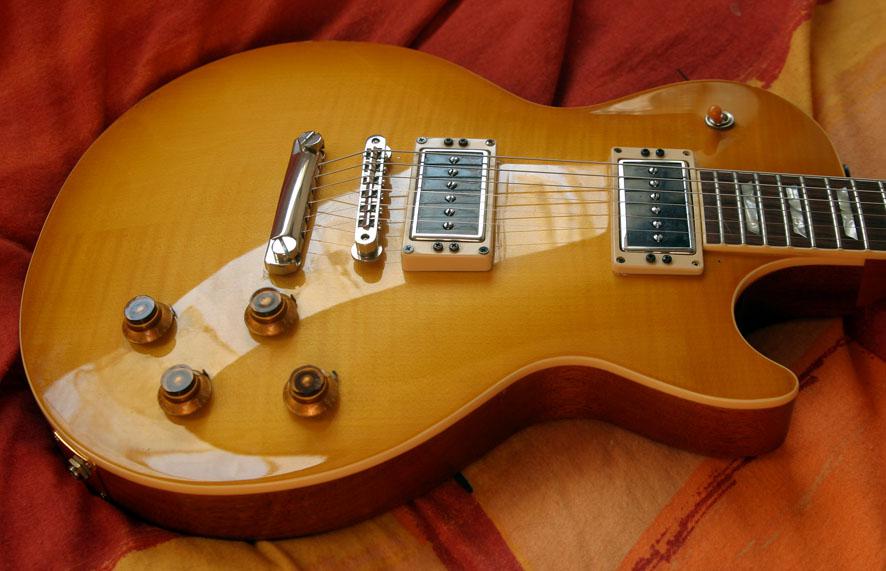 Sold Guitars / Fernandes Super Grade RLG-70(?)
