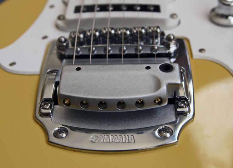 Sold Guitars / Yamaha SGV-300