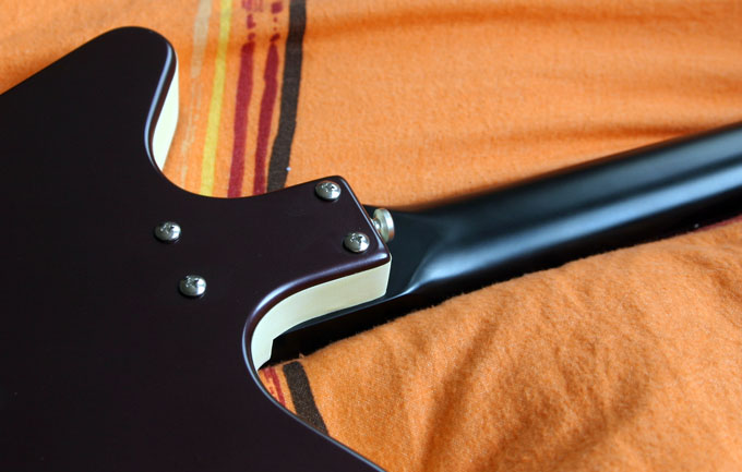 Guitars / Danelectro '59