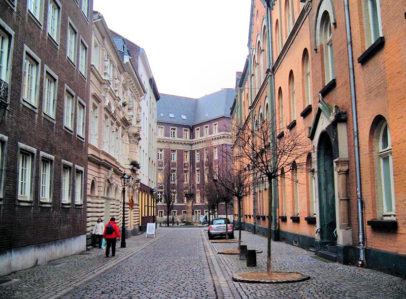 Düsseldorf Altstadt (old town)